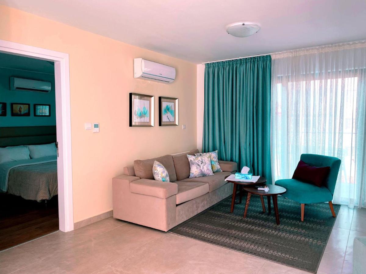 Victoria Suites Pafos Dış mekan fotoğraf